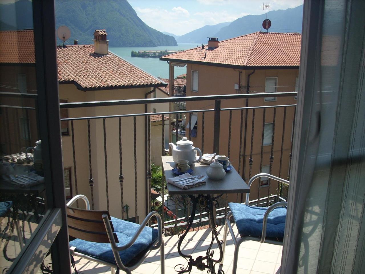 Casa Vacanze Valvendra Lovere Exterior photo